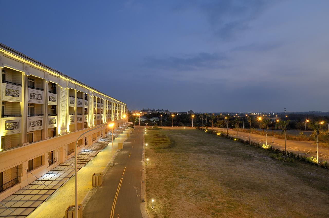 Hoya Resort Hotel Chiayi Exterior foto